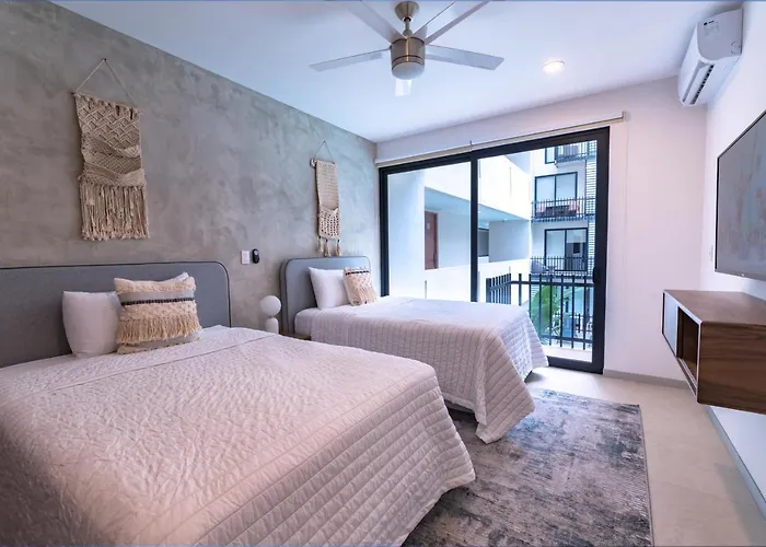 369 "the Aparments Near 5th Av " Urbantowers